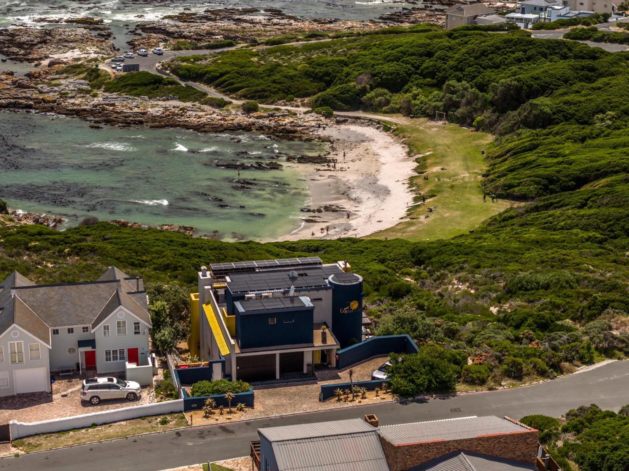 Crayfish Lodge Sea & Country Guest House Gansbaai Exterior photo