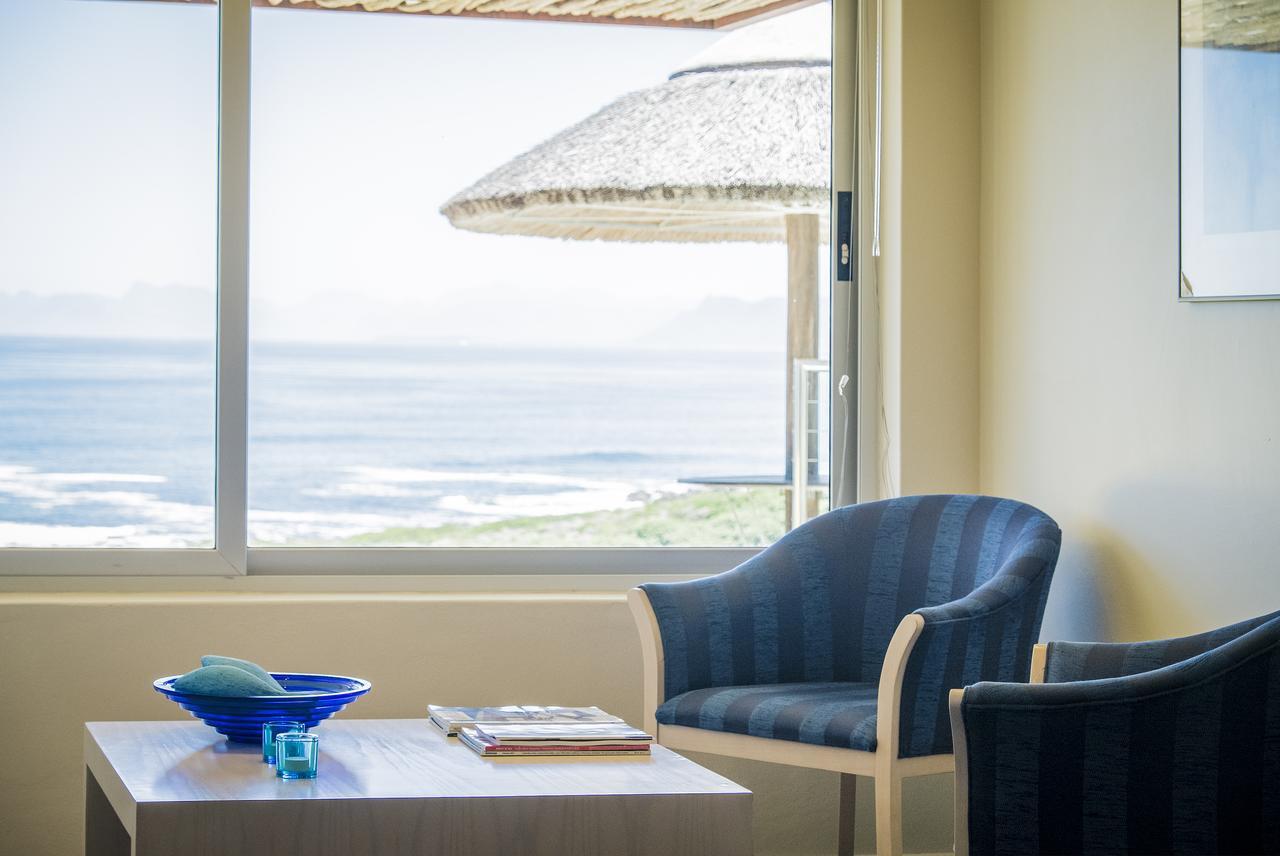 Crayfish Lodge Sea & Country Guest House Gansbaai Room photo