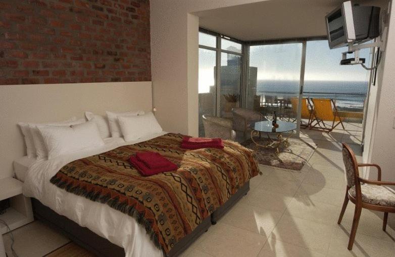 Crayfish Lodge Sea & Country Guest House Gansbaai Room photo